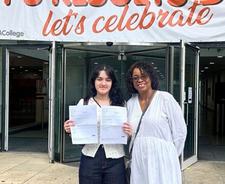 Results day 25 pics 6